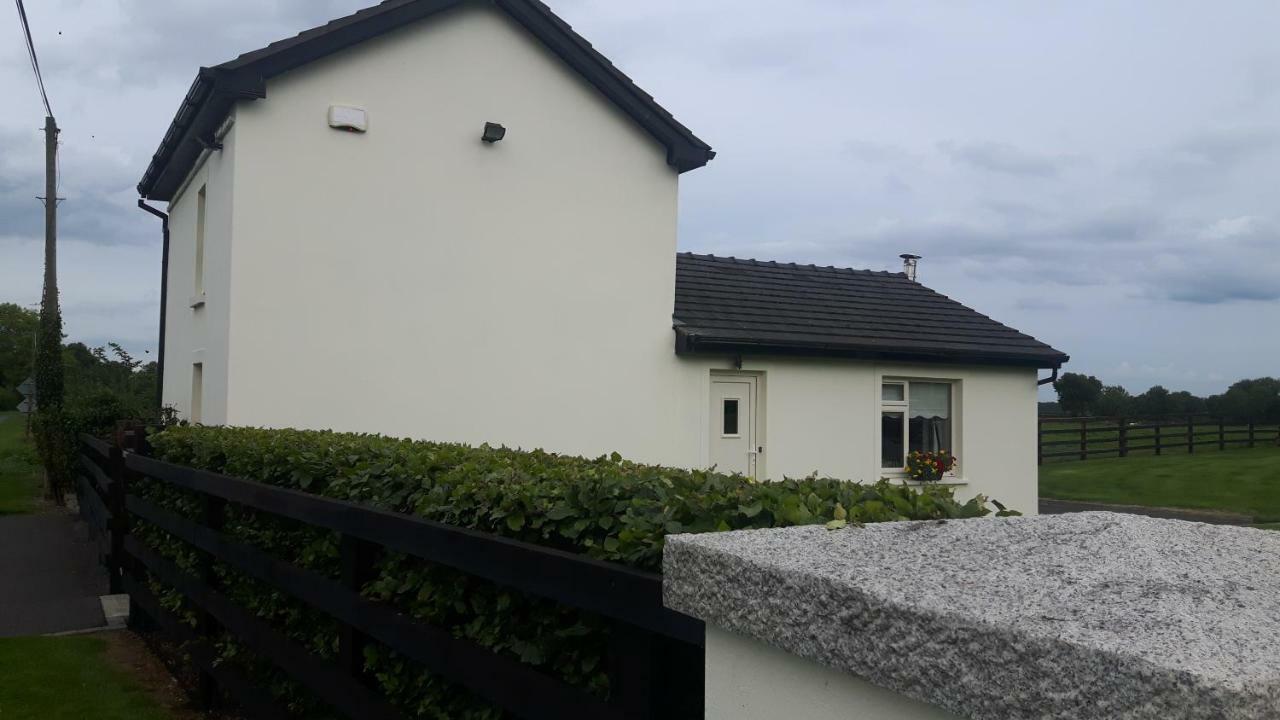 Chapel Meadow Lodge Clonard Exterior photo